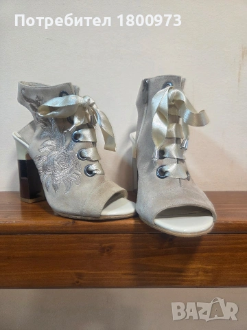 Летни дамски боти от естествен велур, снимка 4 - Дамски боти - 53226074