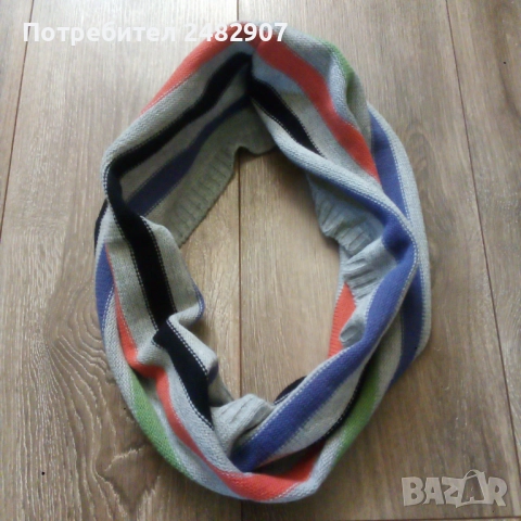 Дамски шал  , снимка 2 - Шалове - 52421518