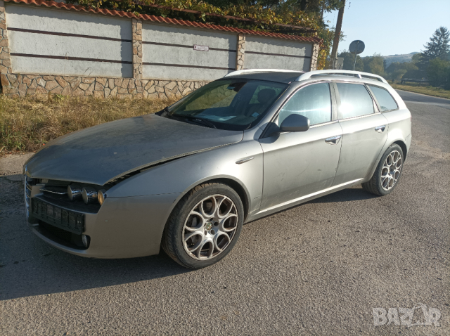 Alfa Romeo 159, снимка 3 - Автомобили и джипове - 44933244