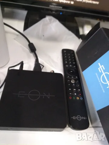 Приемник EON Smart TV box SDSTB01, снимка 3 - Приемници и антени - 56303201
