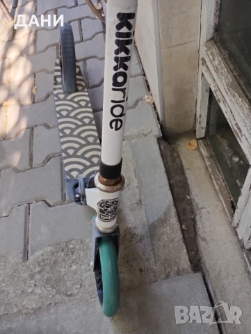 Тротинетка в перфектно състояние, снимка 5 - Скутери и тротинетки - 51035945
