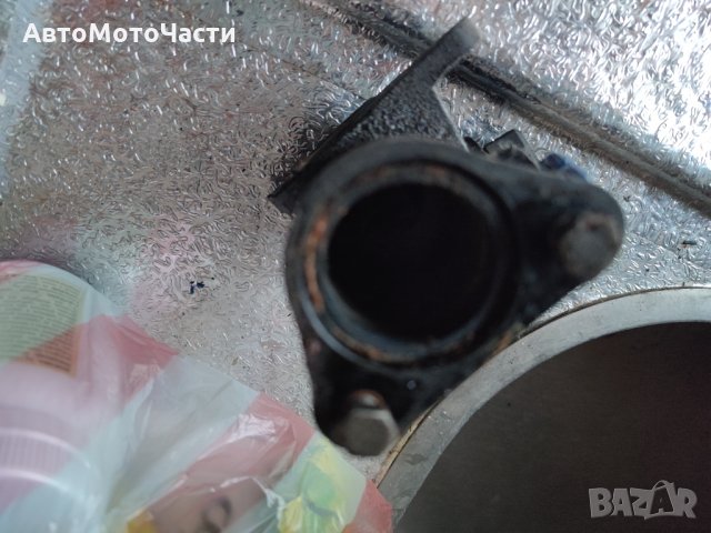 Продавам корпус, конзола термостат Ауди А4, снимка 2 - Части - 34193514