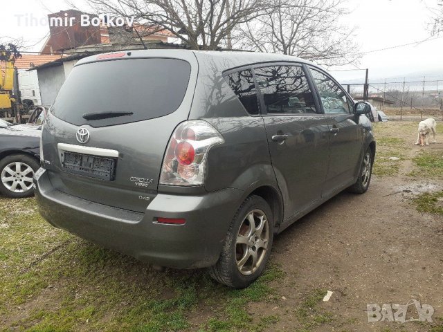 Тойота Корола Версо 2.2 D-CAT на части 🇩🇪, снимка 4 - Автомобили и джипове - 31735436