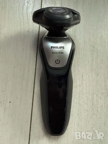 PHILIPS Norelco S5290 електрическа самобръсначка, снимка 4 - Електрически самобръсначки - 49518030