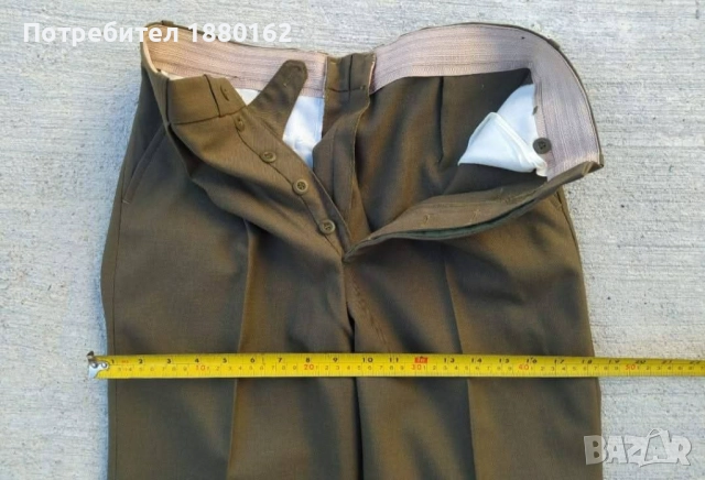 Парадни униформи , снимка 8 - Антикварни и старинни предмети - 52222712