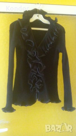 Дамска вълнена черна блуза Oz Akko