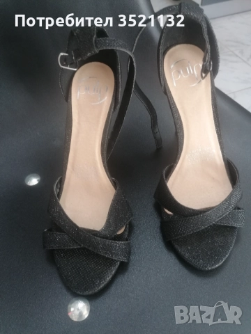 Дамски сандали на висок ток 