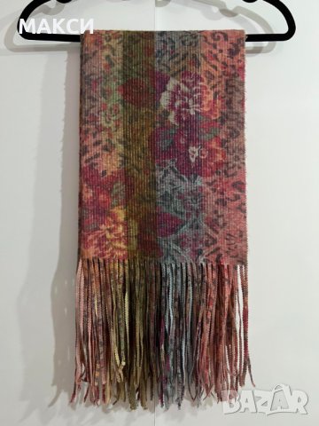 Красив дълъг и мек шал с дълги ресни в пастелен флорален десен, снимка 1