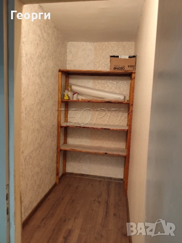 Давам под наем тристаен необзаведен 60кв.м.  ул. Царевец, снимка 15 - Апартаменти - 53261582