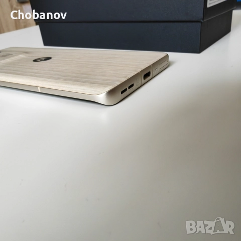Moto edge 50 ultra Nordic Wood 1TB , 16RAM пълен комплект + подаръци, снимка 3 - Motorola - 52678255