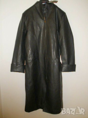 продавам Дълго кожено яке ,чисто ново подходящо за дъжд размер XL Eko кожа цена 45 лева, снимка 3 - Якета - 35126853