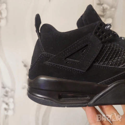 Air Jordan 4 “Black Cat” 2020 Retro номер 41, снимка 17 - Маратонки - 50567606