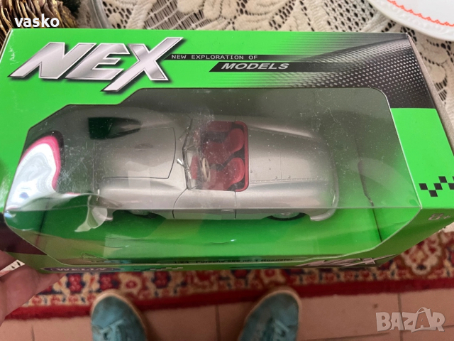 Welly 1:24-нов, снимка 2 - Колекции - 52453605