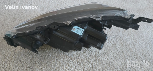 десен fuul led фар за тойота ярис крос, снимка 4 - Части - 53040120