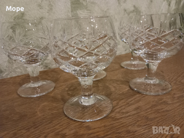 кристални чаши със столче , снимка 4 - Чаши - 44588466