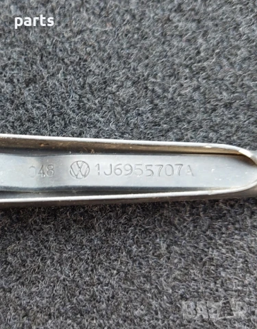 Рамо Задна Чистачка VW Голф 4
(2) - 1J6955707A, снимка 4 - Части - 50661107