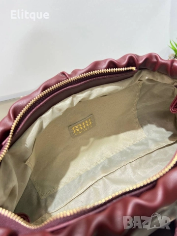 чанти miu miu , снимка 5 - Чанти - 52753943