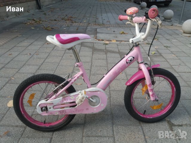Детски велосипед за момиче.