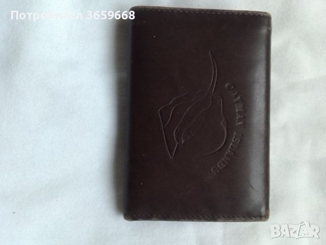 Мъжки кожен портфейл  Каймановите острови, снимка 4 - Портфейли, портмонета - 39873218