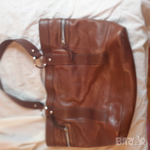 Дамска кожена чанта "Автограф" на Маркс и Спенсър