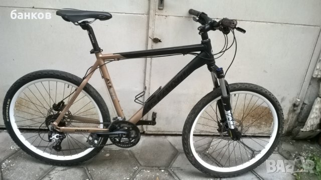 GIANT 26ц 27 ск хидравлика алуминиево размер52 см, снимка 2 - Велосипеди - 37200326