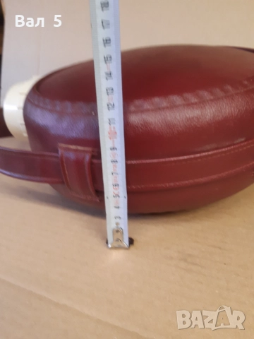 Огромен стар метален термос, снимка 4 - Антикварни и старинни предмети - 52839785