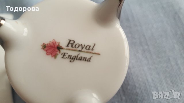 Стилна порцеланова чашка с чинийка-Royal England, снимка 6 - Други ценни предмети - 33892612