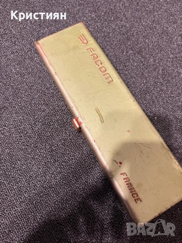 Инструменти Facom