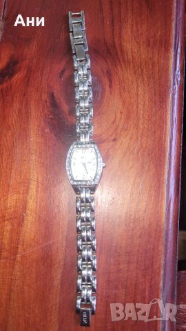 Дамски часовник Relic, снимка 3 - Дамски - 42756789