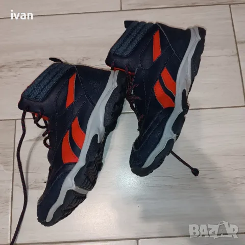 Детски обувки Reebok-номер 36, снимка 6 - Детски маратонки - 47601435