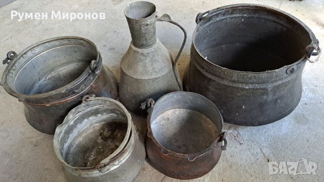 Продавам селски старинки, бакъри, тигани, звънци.