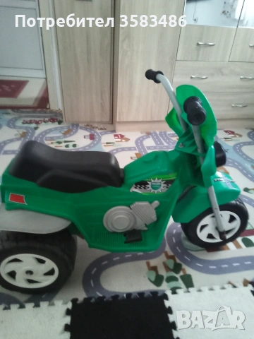 акумулаторно детски моторче 