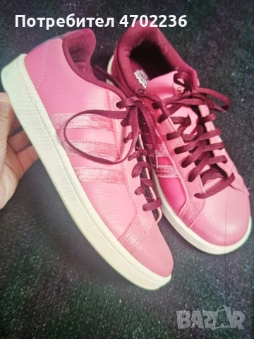 Дамски маратонки Адидас 38 номер 