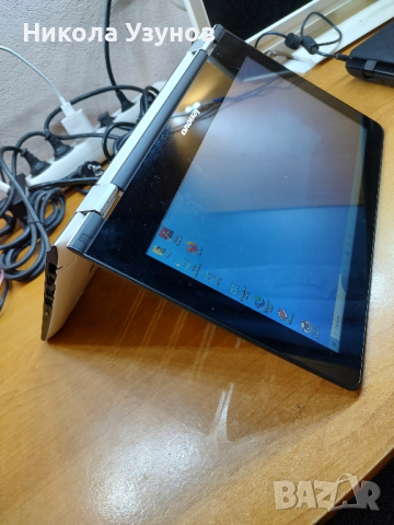 Lenovo Yoga 300-11ibr 2в1 лаптоп/таблет с тъчскрийн , снимка 2 - Лаптопи за дома - 44685436
