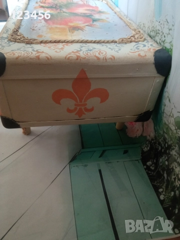 Реновиран куфар , снимка 5 - Декорация за дома - 52964060
