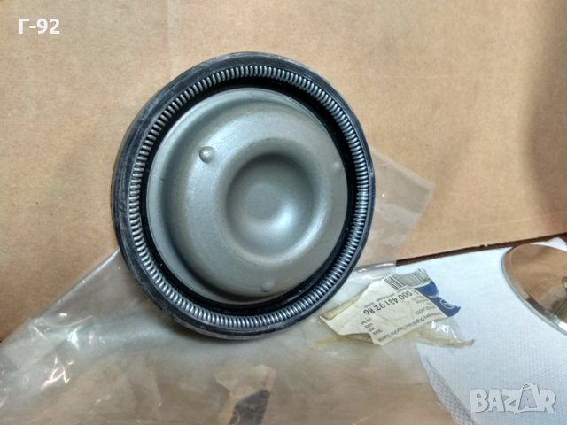 A0004319286**NEU**MERCEDES BENZ,LKW,МАНШОН ЗА СПИРАЧНО БУТАЛО, снимка 2 - Части - 31962053