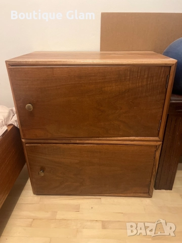 Дървен масивен шкаф, снимка 1