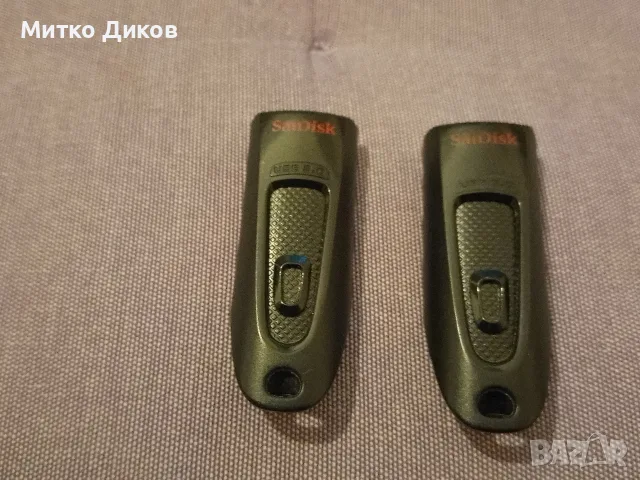 Два броя флаш памет Scan Disk 16 GB Ultra USB 3.0 прибиращи се флашки ново