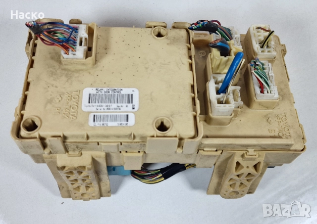 Бушониера Бушонно Табло Модул Toyota Avensis T25 Тойота Авенсис Т25 2003г-2008г 82641-CA010-F, снимка 2 - Части - 52949916