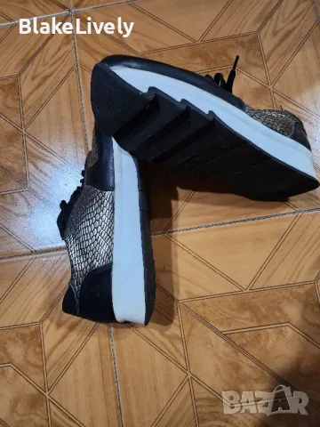 Дамски кецове , снимка 2 - Кецове - 47389236