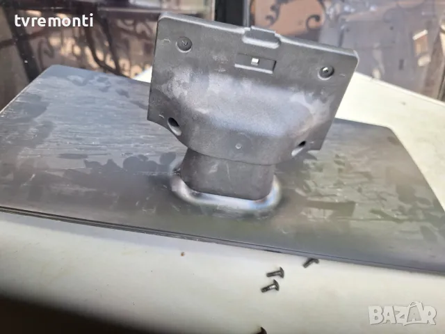 оригинална стойка телевизор Nokia модел Nokia Smart TV 5000A, снимка 3 - Стойки, 3D очила, аксесоари - 50258683