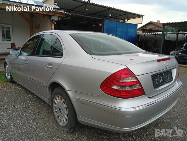 Резервна гума крик ключ и други части за Мерцедес Е Класа , снимка 15 - Части - 54217776