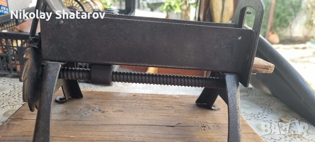 Стара гилотината за рязане на тютюн , снимка 6 - Антикварни и старинни предмети - 53281851
