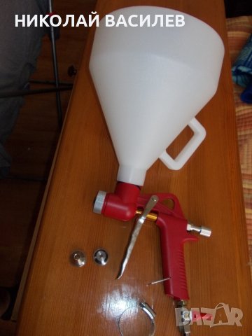 Пистолет за мазилка   и  боядисване  /  шприц / хоросан  и  др . с  3 дюзи / Питай наличен ли  е   ., снимка 4 - Други инструменти - 44421980
