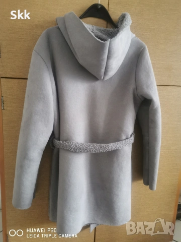 Дамско палтенце, снимка 3 - Палта, манта - 53010986