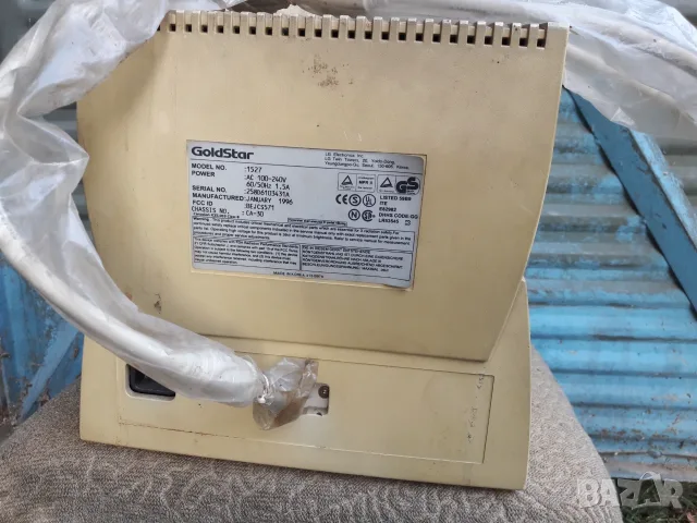Монитор GoldStar 1527, снимка 3 - Монитори - 55914243