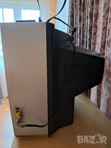 LG телевизор , снимка 3 - Телевизори - 51195229