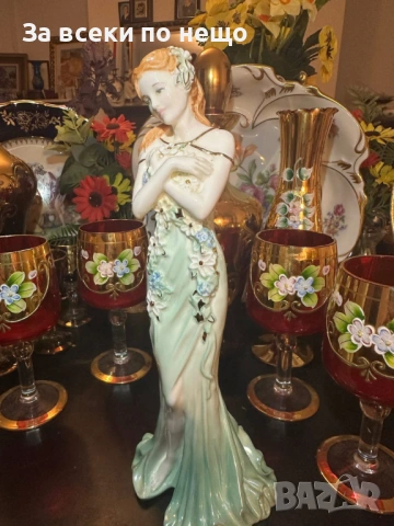 Coalport England  грациозна фигура от серията Spirits of Jewels - "Emerald" Код P2058, снимка 3 - Антикварни и старинни предмети - 53992652