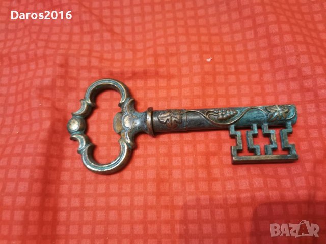 Стар бронзов тирбушон 