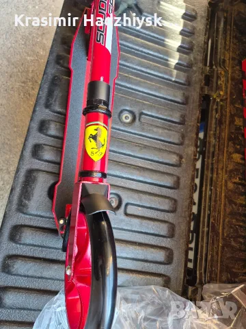 Нова тротинетка Ferrari 